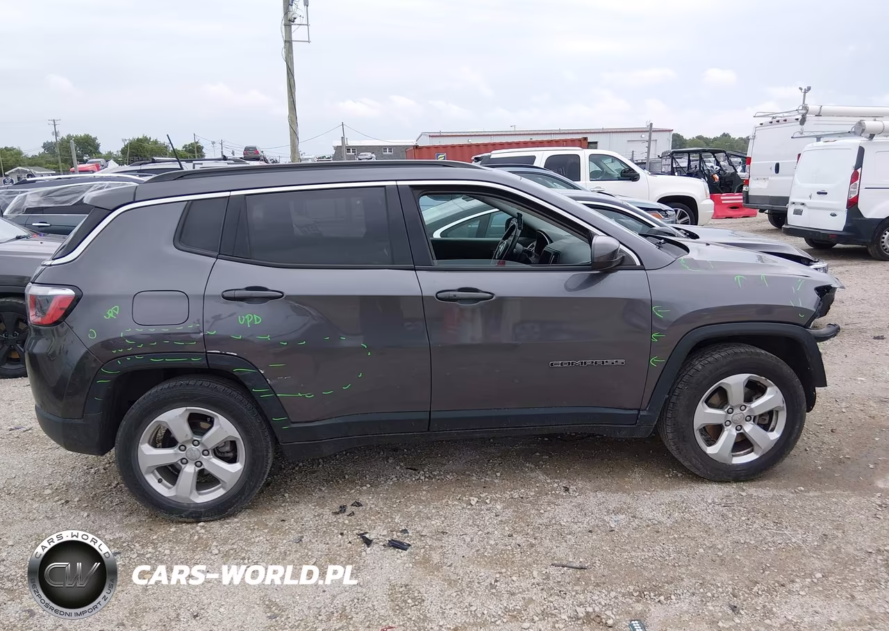 2018 Jeep Compass Latitude Fwd VIN:3C4NJCBB5JT186707 - 13