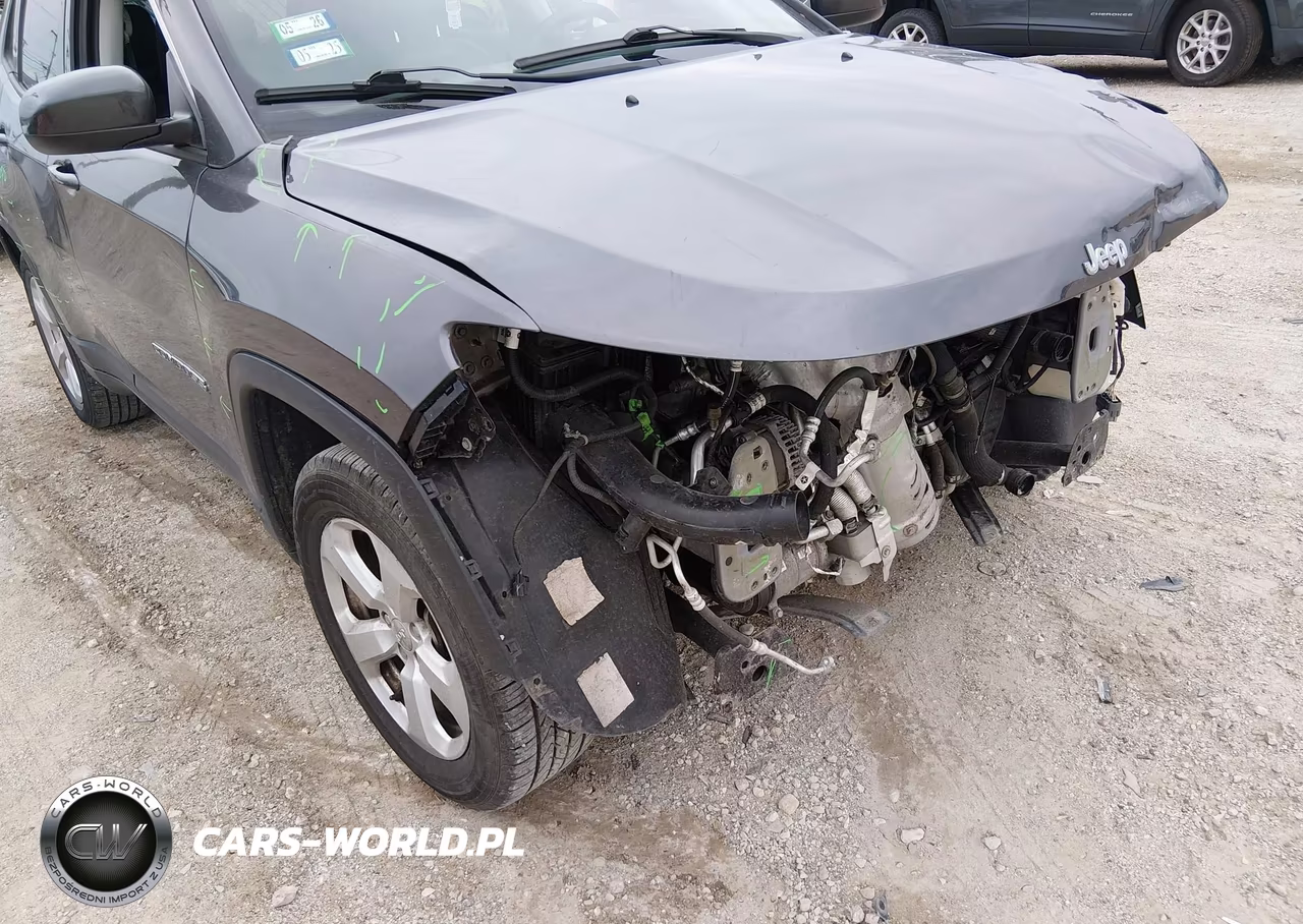 2018 Jeep Compass Latitude Fwd VIN:3C4NJCBB5JT186707 - 17