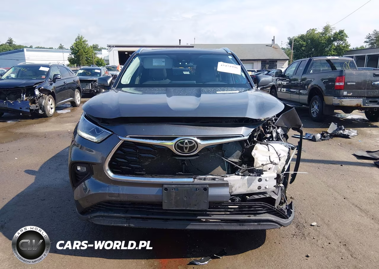2021 Toyota Highlander Limited VIN:5TDDZRBH4MS546382 - 13