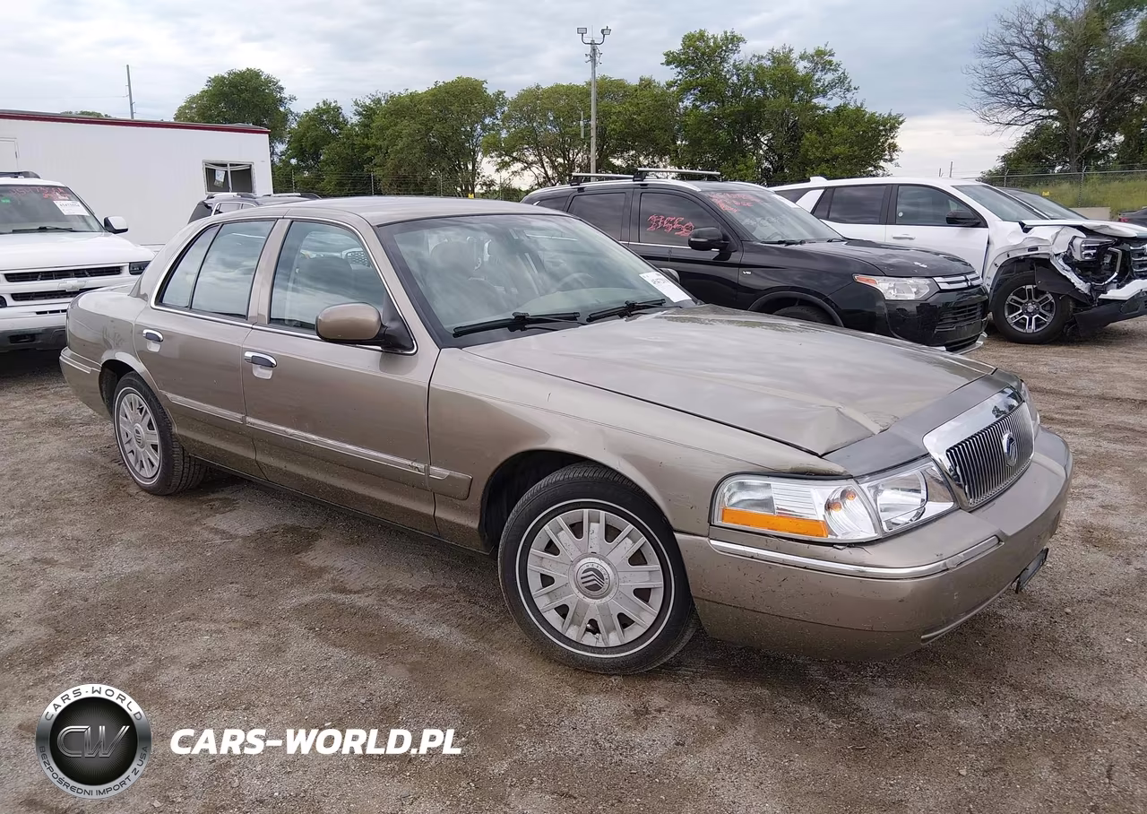 2004 Mercury Grand Marquis Gs – zdjęcie 1 z 15