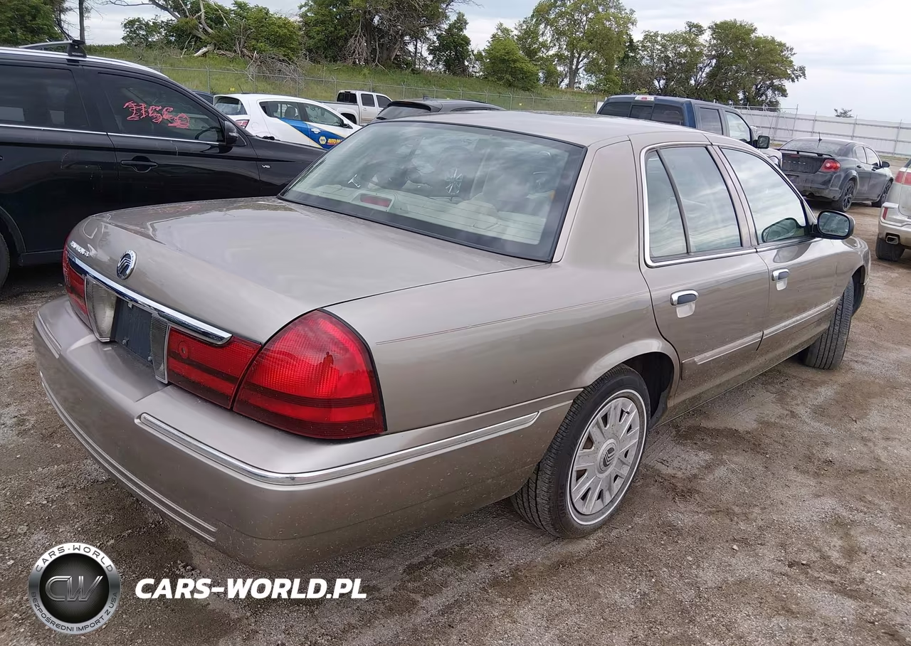2004 Mercury Grand Marquis Gs VIN:2MEFM74W74X684153 - 4