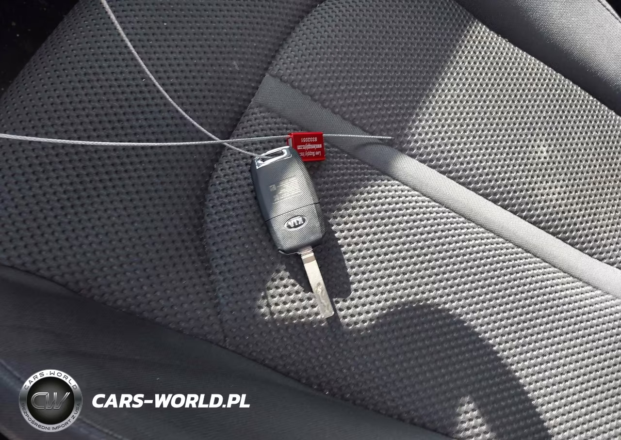 2019 Kia Optima Lx VIN:5XXGT4L30KG378405 - 11