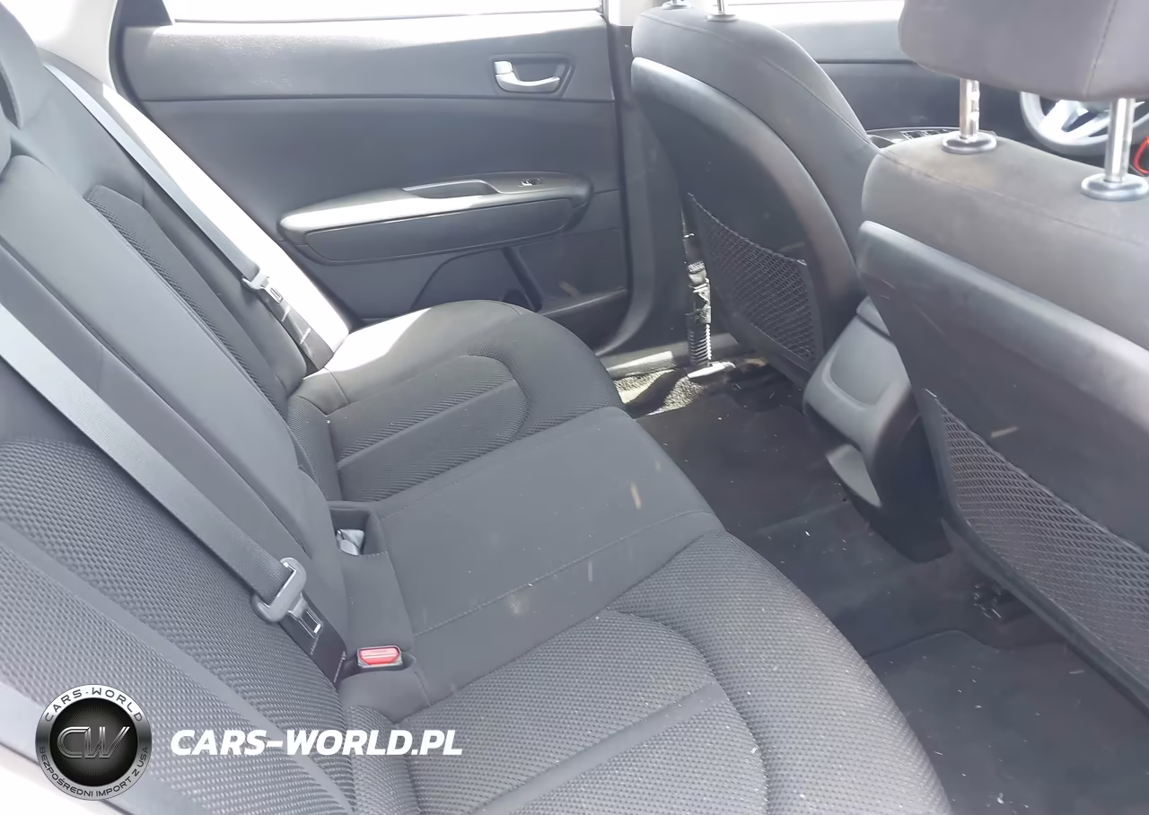 2019 Kia Optima Lx VIN:5XXGT4L30KG378405 - 8