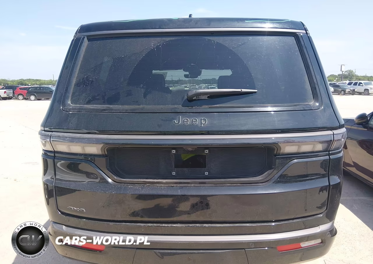 2026 Jeep Grand Wagoneer Limited Altitude 4X4 VIN:1C4SJVBP1TS163052 - 16