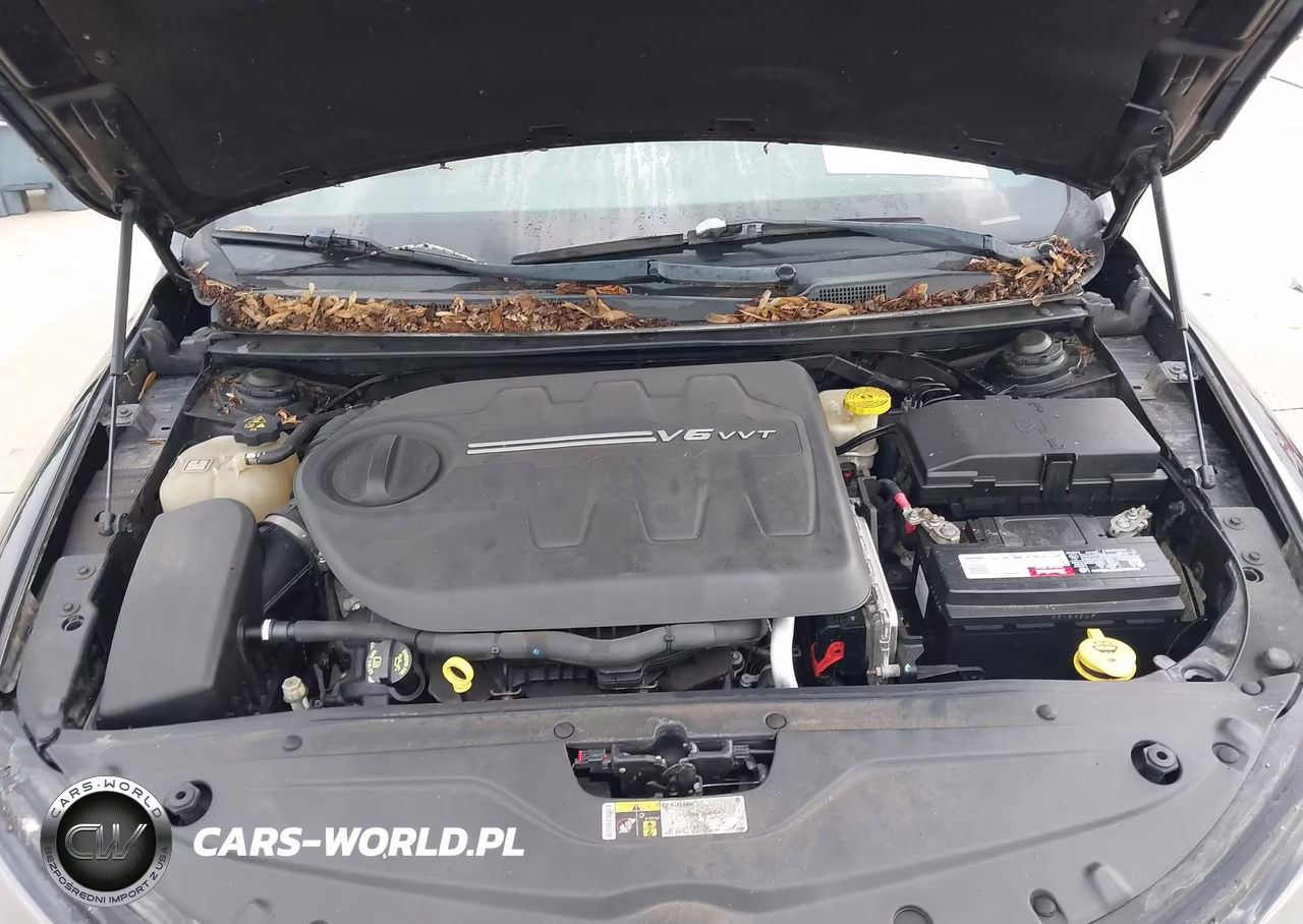 2015 Chrysler 200 S VIN:1C3CCCBG3FN581140 - 10