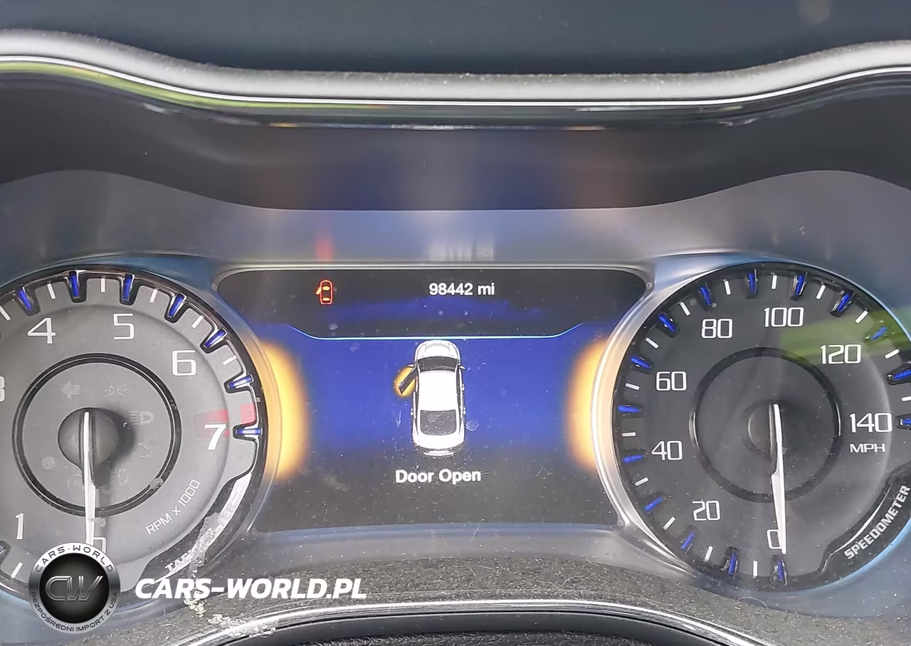 2015 Chrysler 200 S VIN:1C3CCCBG3FN581140 - 7