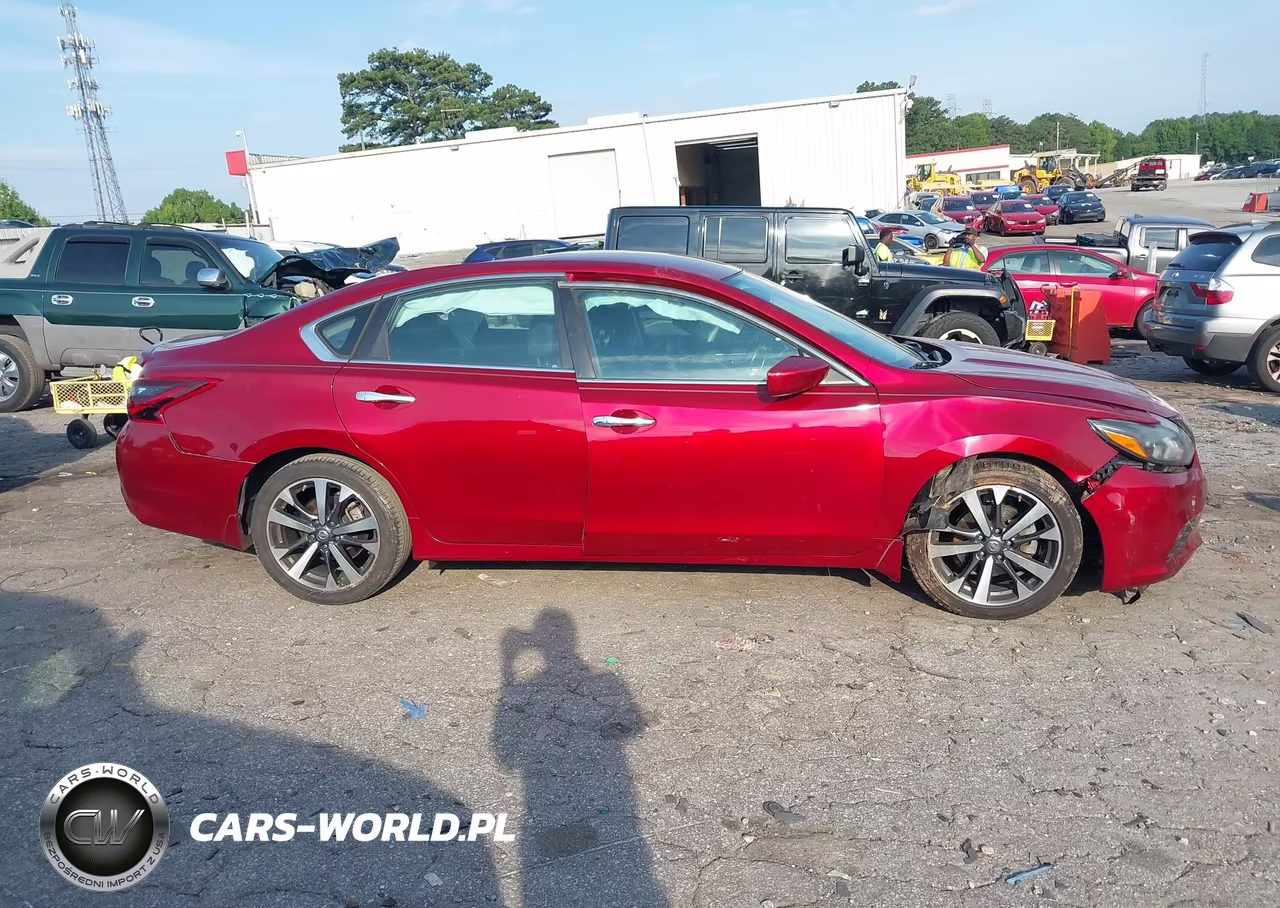 2017 Nissan Altima 2.5 Sr VIN:1N4AL3AP1HC285025 - 13