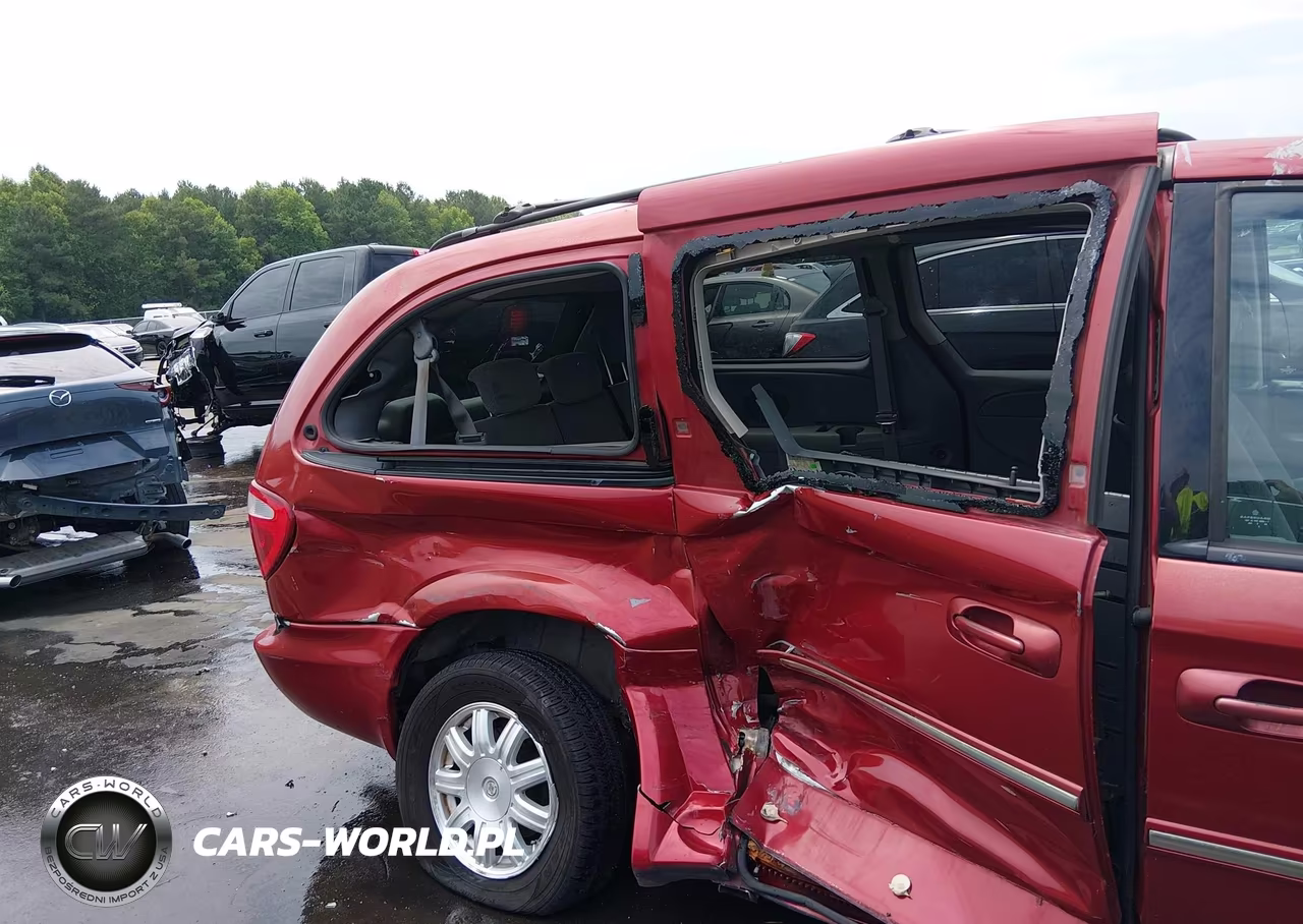 2007 Chrysler Town & Country Touring VIN:2A4GP54L17R139897 - 6