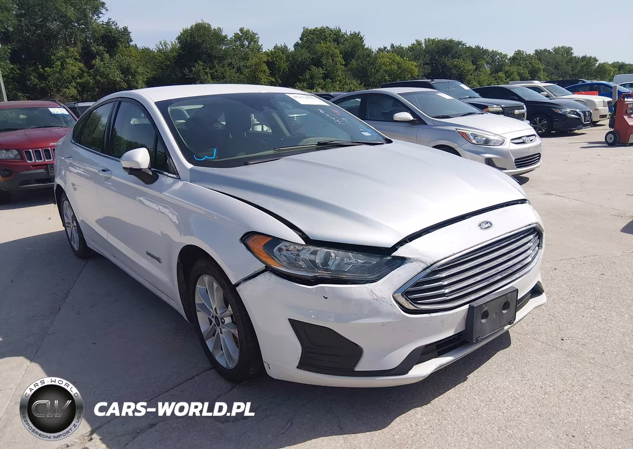 2019 Ford Fusion Hybrid Se – zdjęcie 1 z 16