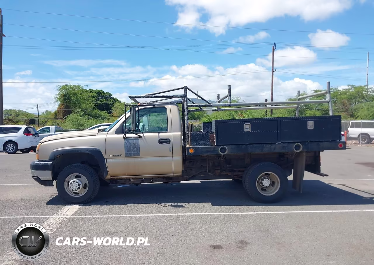 2007 Chevrolet Silverado 3500 Chassis Classic Work Truck VIN:1GBJC34U87E184129 - 19