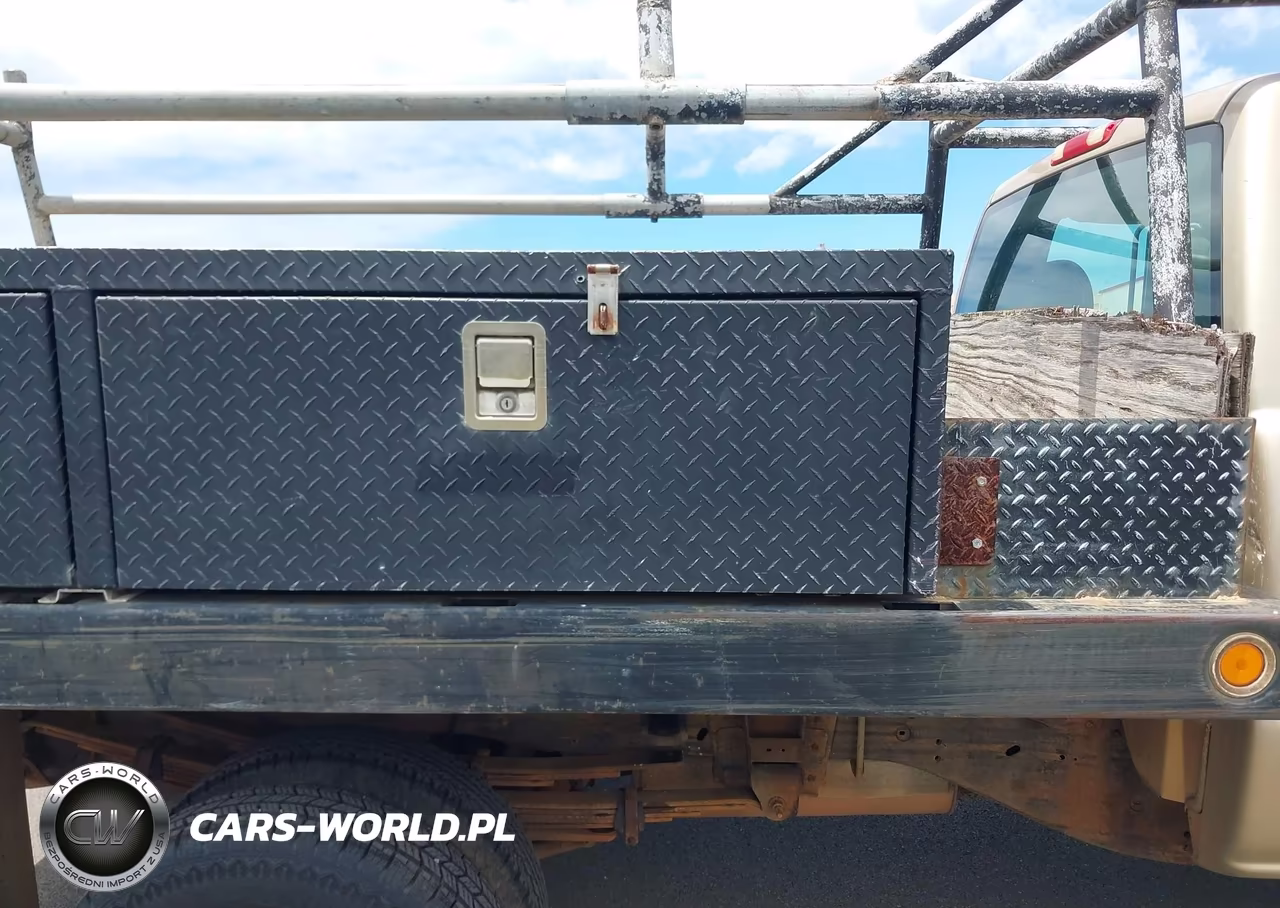 2007 Chevrolet Silverado 3500 Chassis Classic Work Truck VIN:1GBJC34U87E184129 - 8