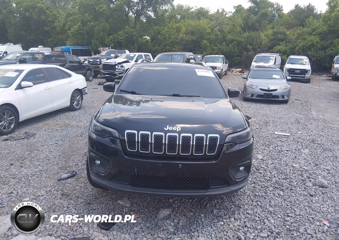 2019 Jeep Cherokee Latitude Plus 4X4 VIN:1C4PJMLBXKD199196 - 13