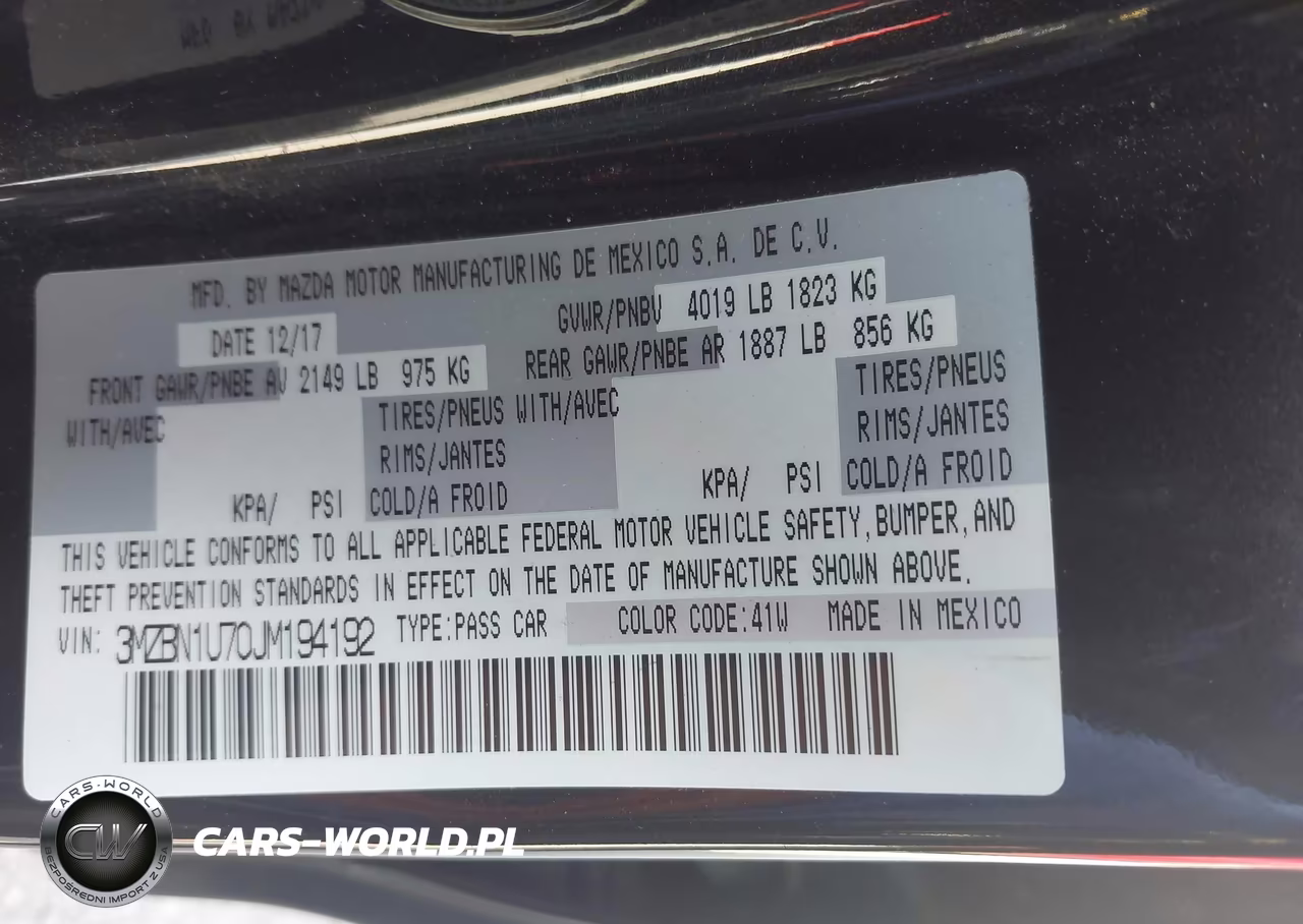 2018 Mazda Mazda3 Sport VIN:3MZBN1U70JM194192 - 9