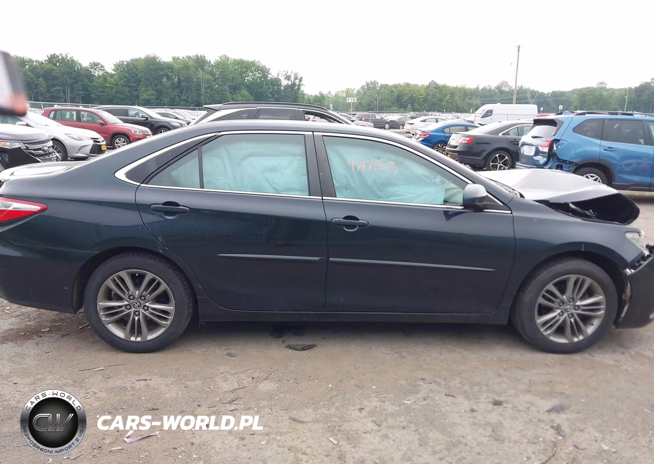 2015 Toyota Camry Se VIN:4T1BF1FK5FU083346 - 13