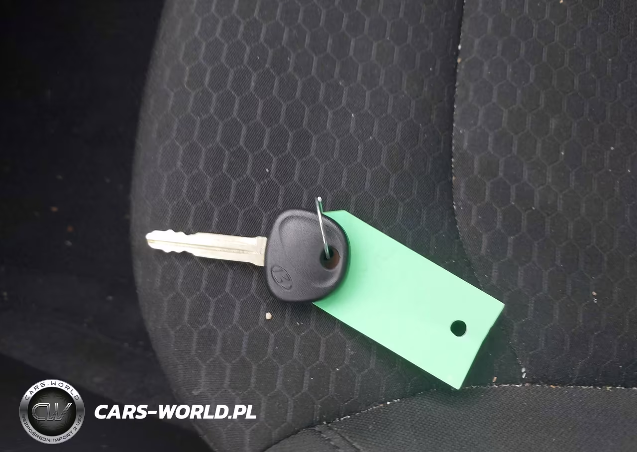2020 Hyundai Elantra Sel VIN:5NPD84LF3LH592891 - 11
