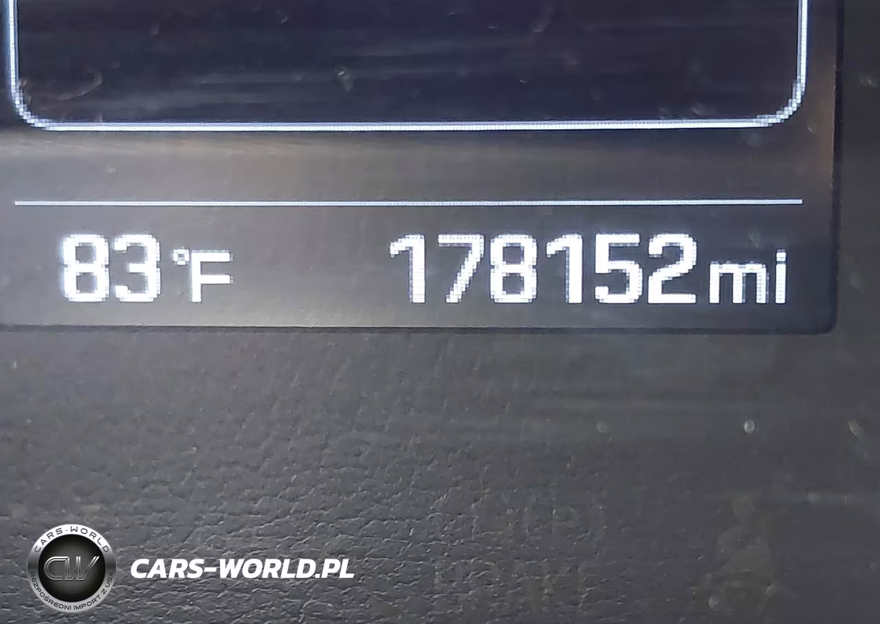 2016 Hyundai Tucson Sport VIN:KM8J33A27GU179164 - 15