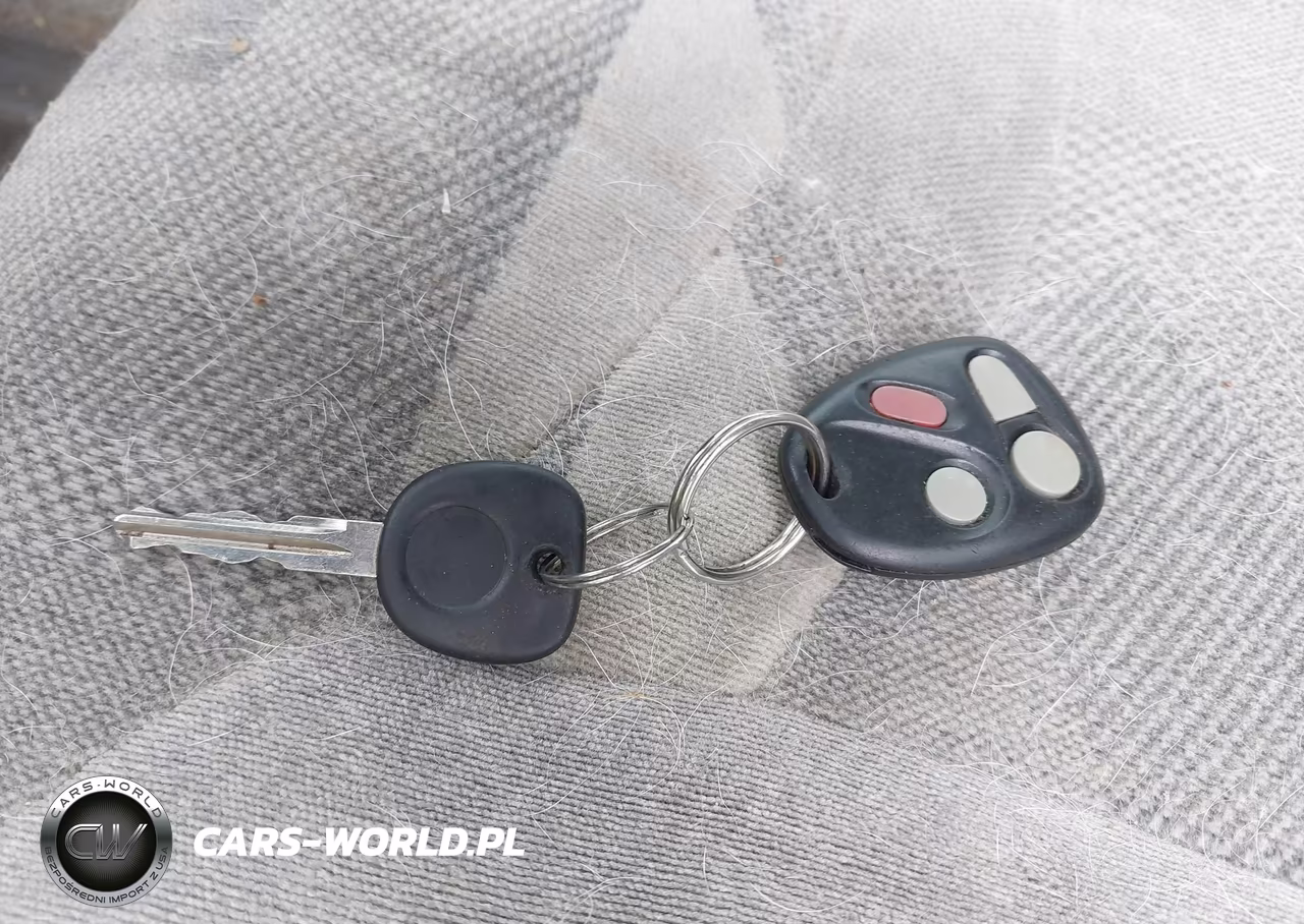 2003 Saturn Ion 3 VIN:1G8AL52F43Z108366 - 11
