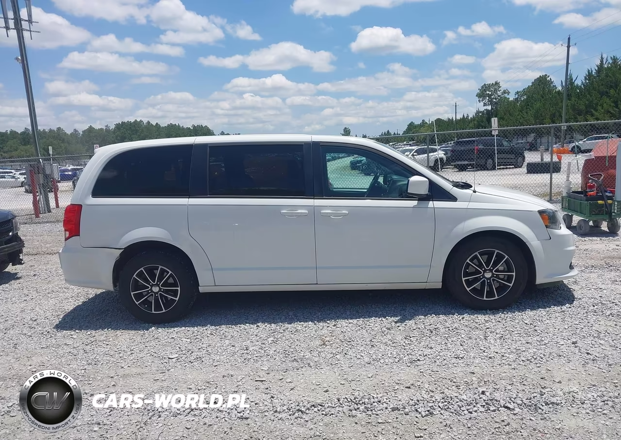 2019 Dodge Grand Caravan Gt VIN:2C4RDGEG9KR553331 - 13