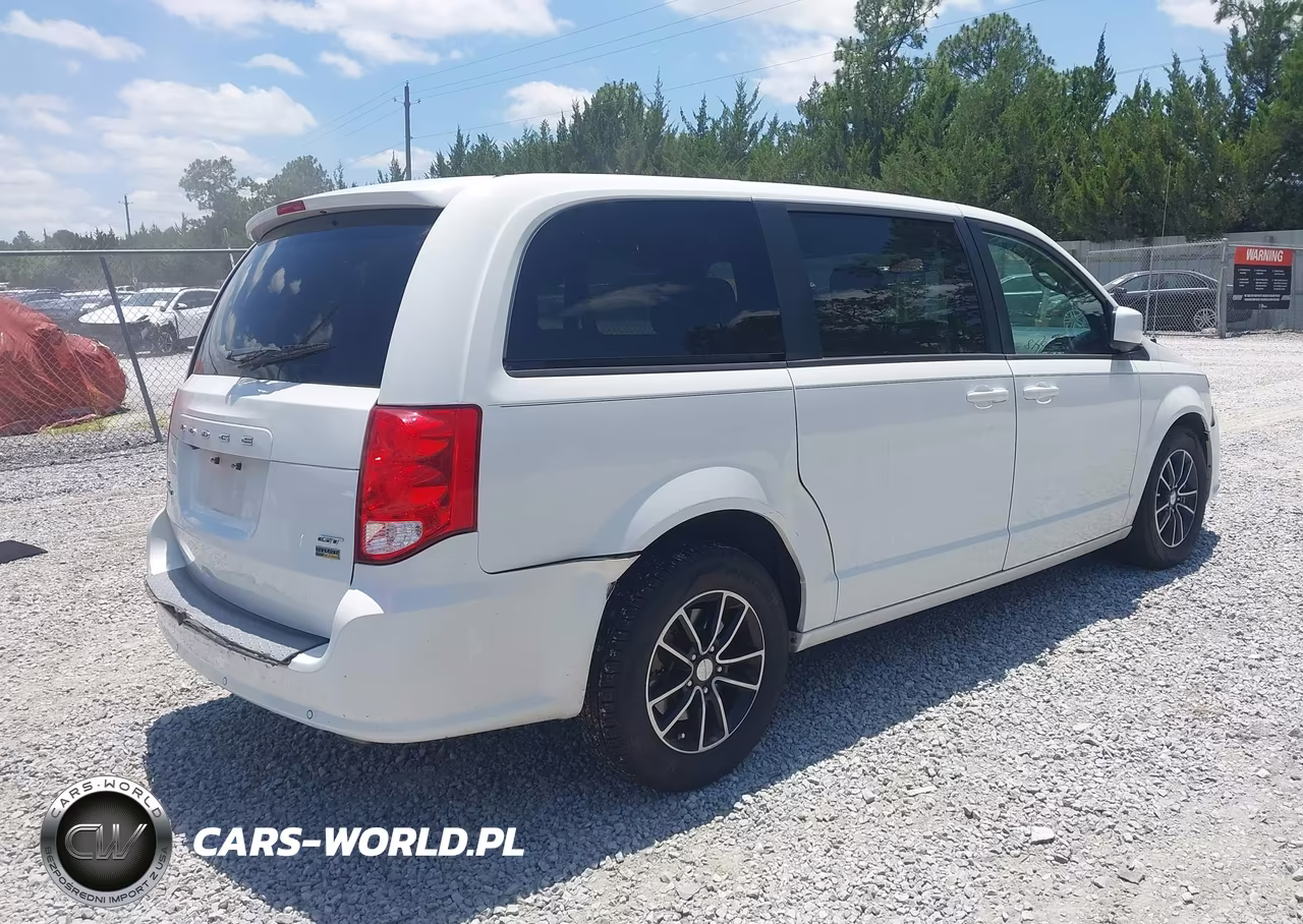 2019 Dodge Grand Caravan Gt VIN:2C4RDGEG9KR553331 - 4