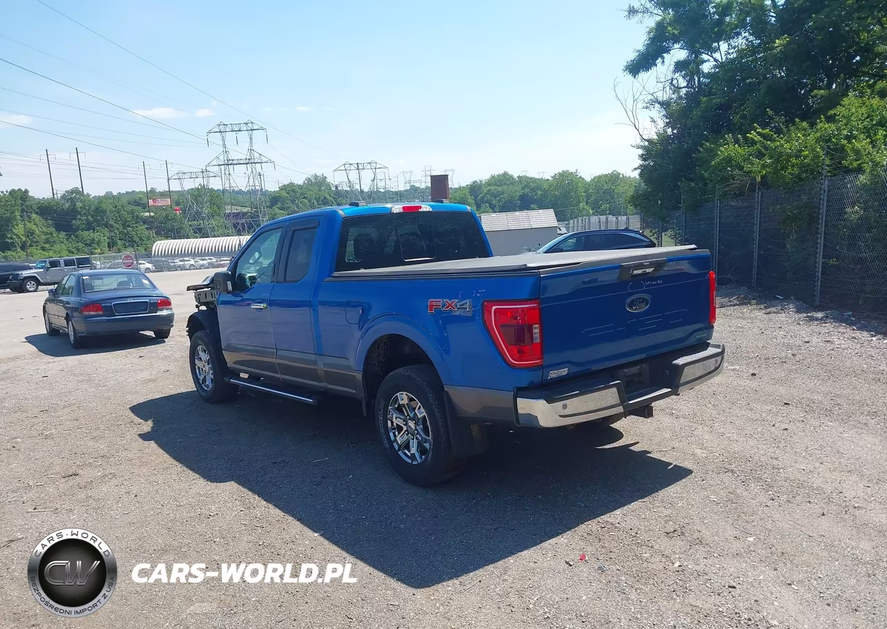 2021 Ford F-150 Xlt VIN:1FTFX1E84MFB67040 - 3