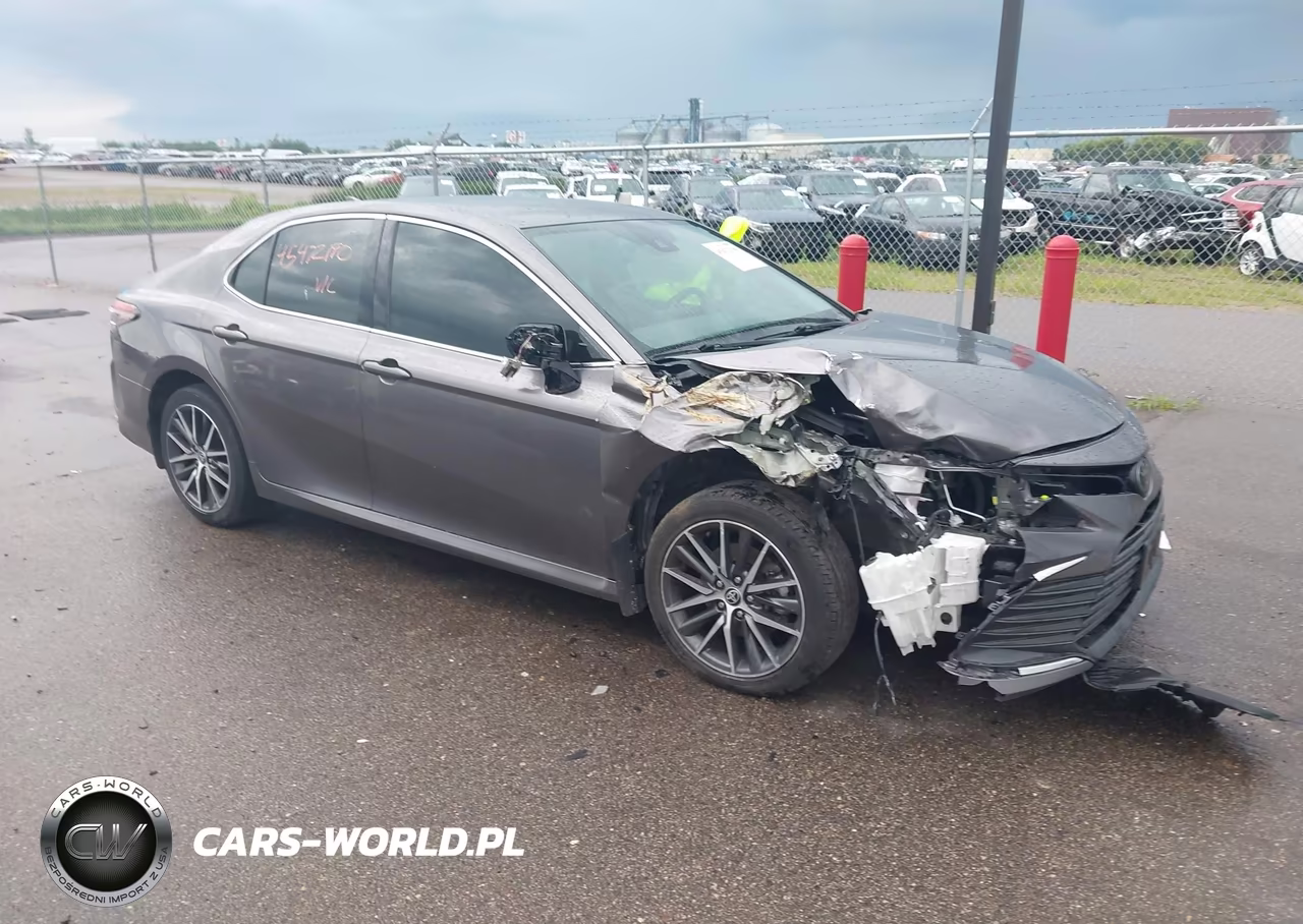 2022 Toyota Camry Xle Awd