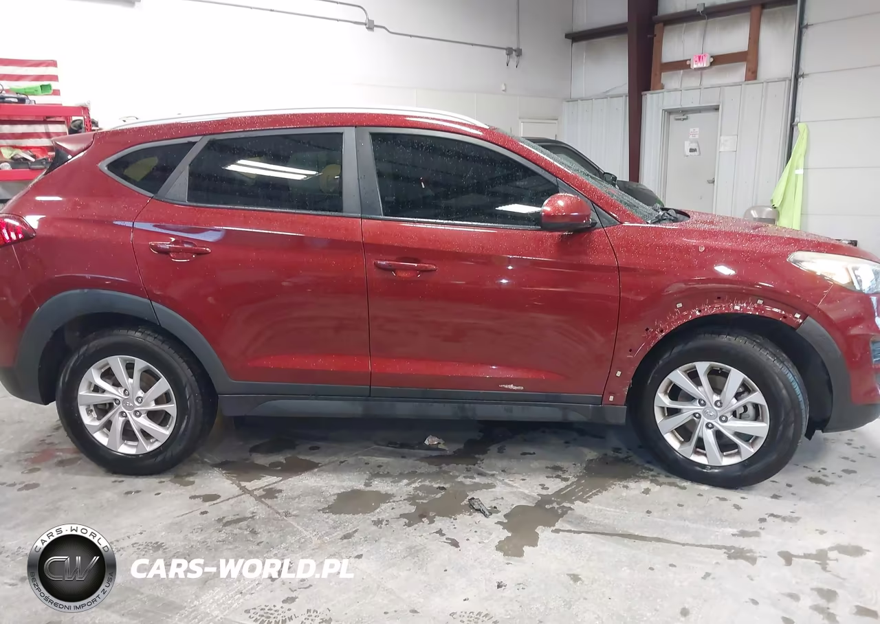 2019 Hyundai Tucson Value VIN:KM8J33A40KU025230 - 13