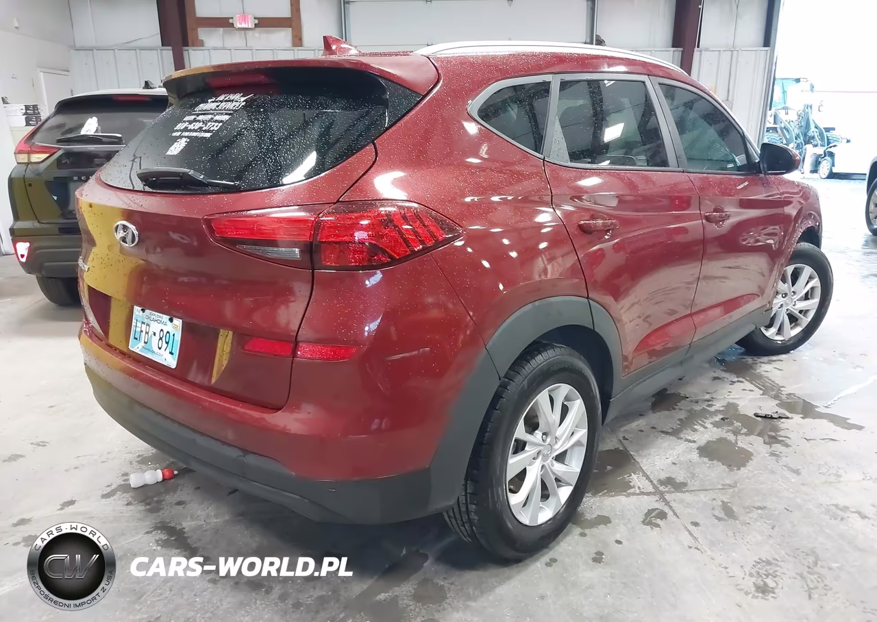 2019 Hyundai Tucson Value VIN:KM8J33A40KU025230 - 4