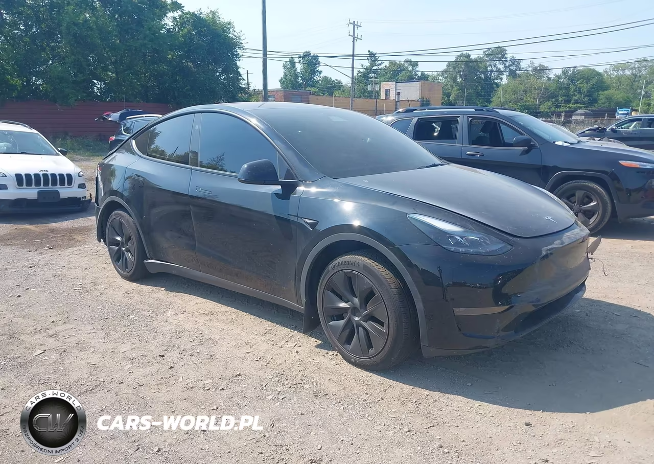 2025 Tesla Model Y Long Range Dual Motor Rear-Wheel Drive – zdjęcie 1 z 19