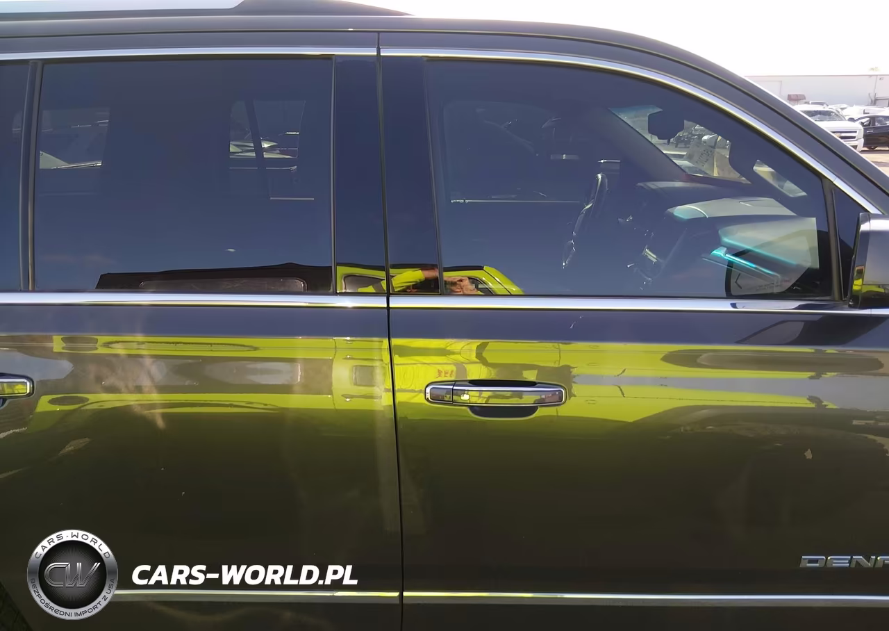 2019 GMC Yukon Denali VIN:1GKS2CKJXKR177071 - 13