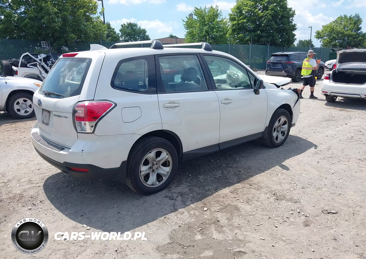 2018 Subaru Forester 2.5I VIN:JF2SJAAC1JG546949 - 4