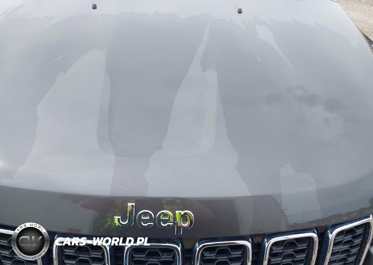 2020 Jeep Grand Cherokee Laredo E 4X4 VIN:1C4RJFAG4LC366100 - 6