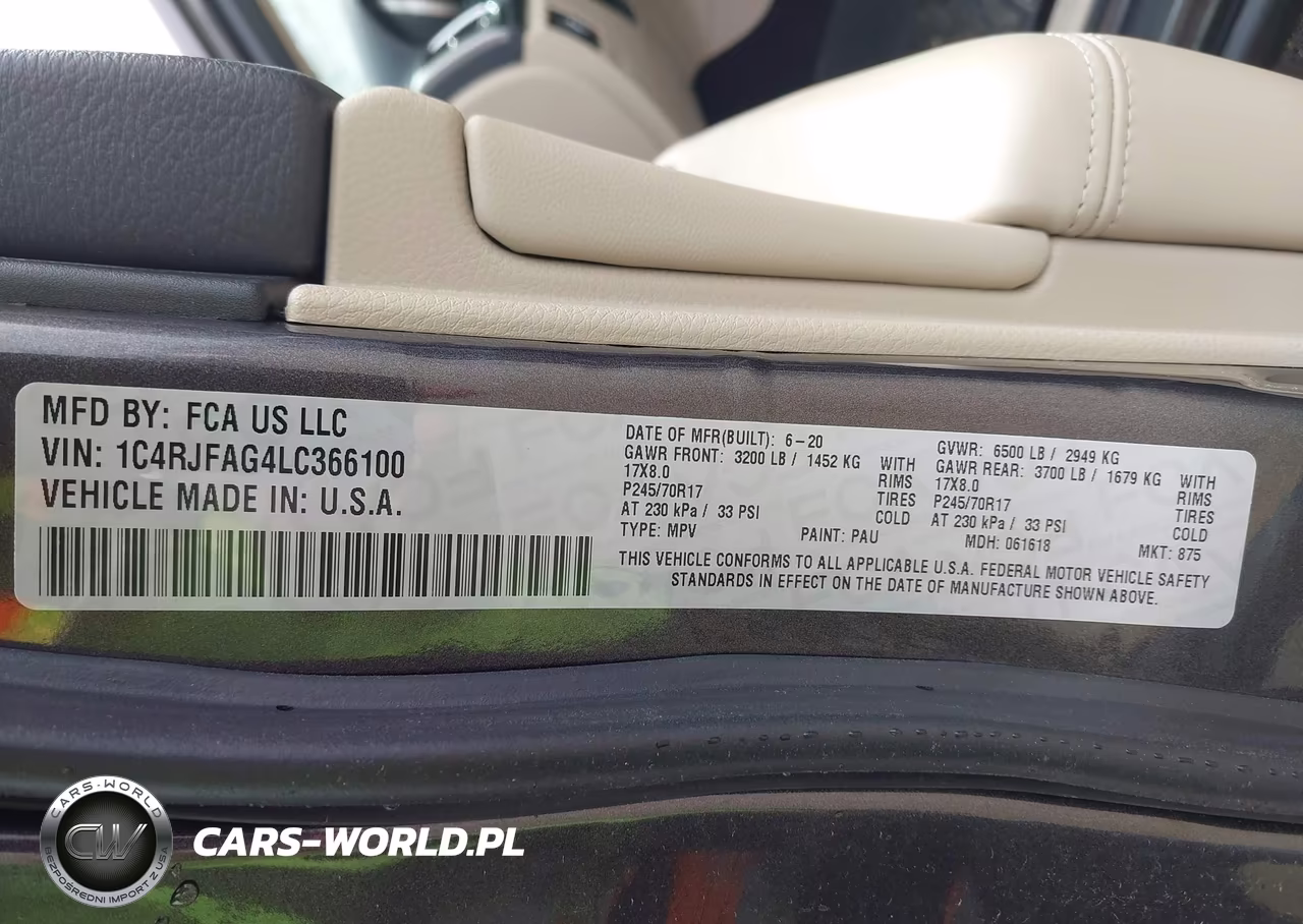 2020 Jeep Grand Cherokee Laredo E 4X4 VIN:1C4RJFAG4LC366100 - 9