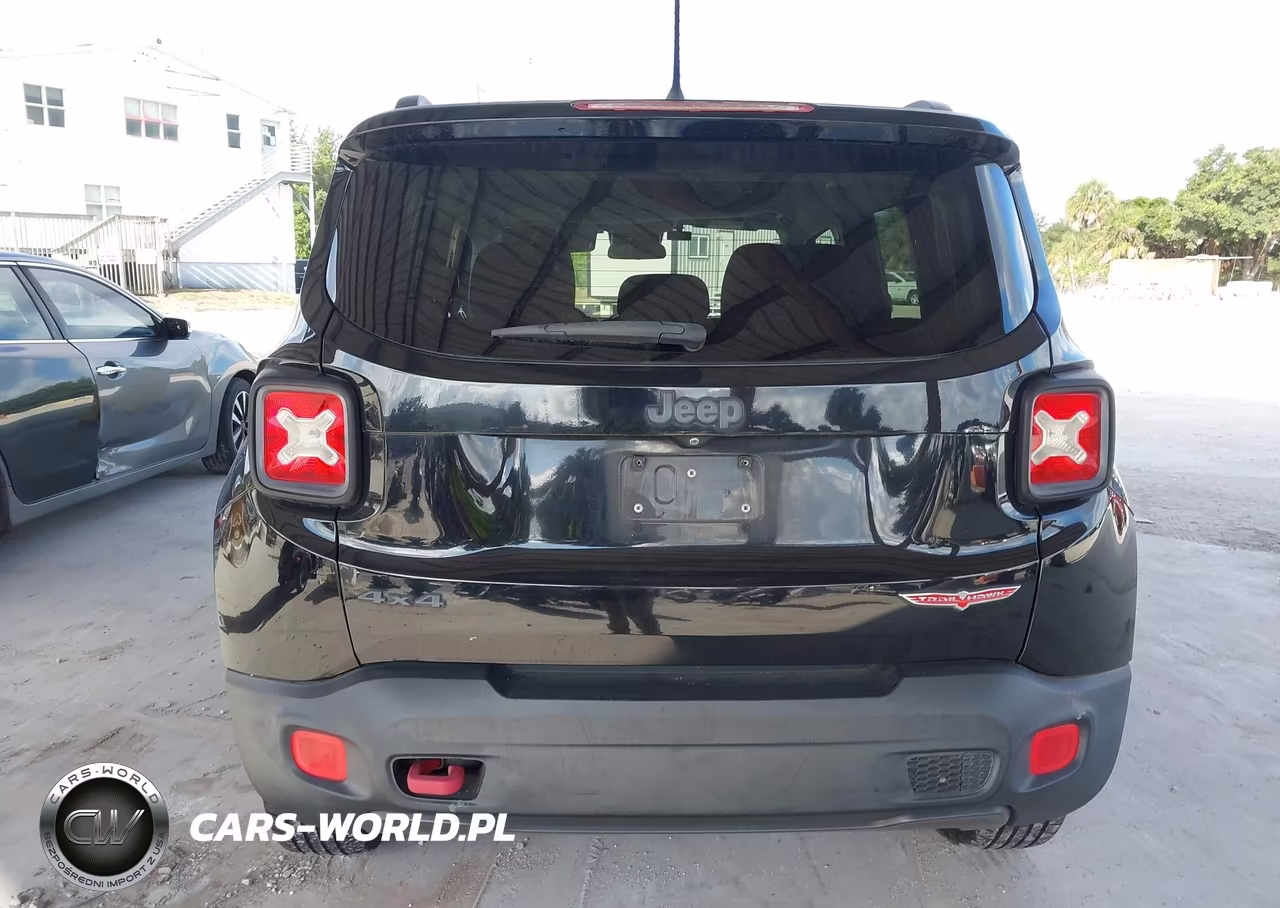 2015 Jeep Renegade Trailhawk VIN:ZACCJBCT4FPB31012 - 16