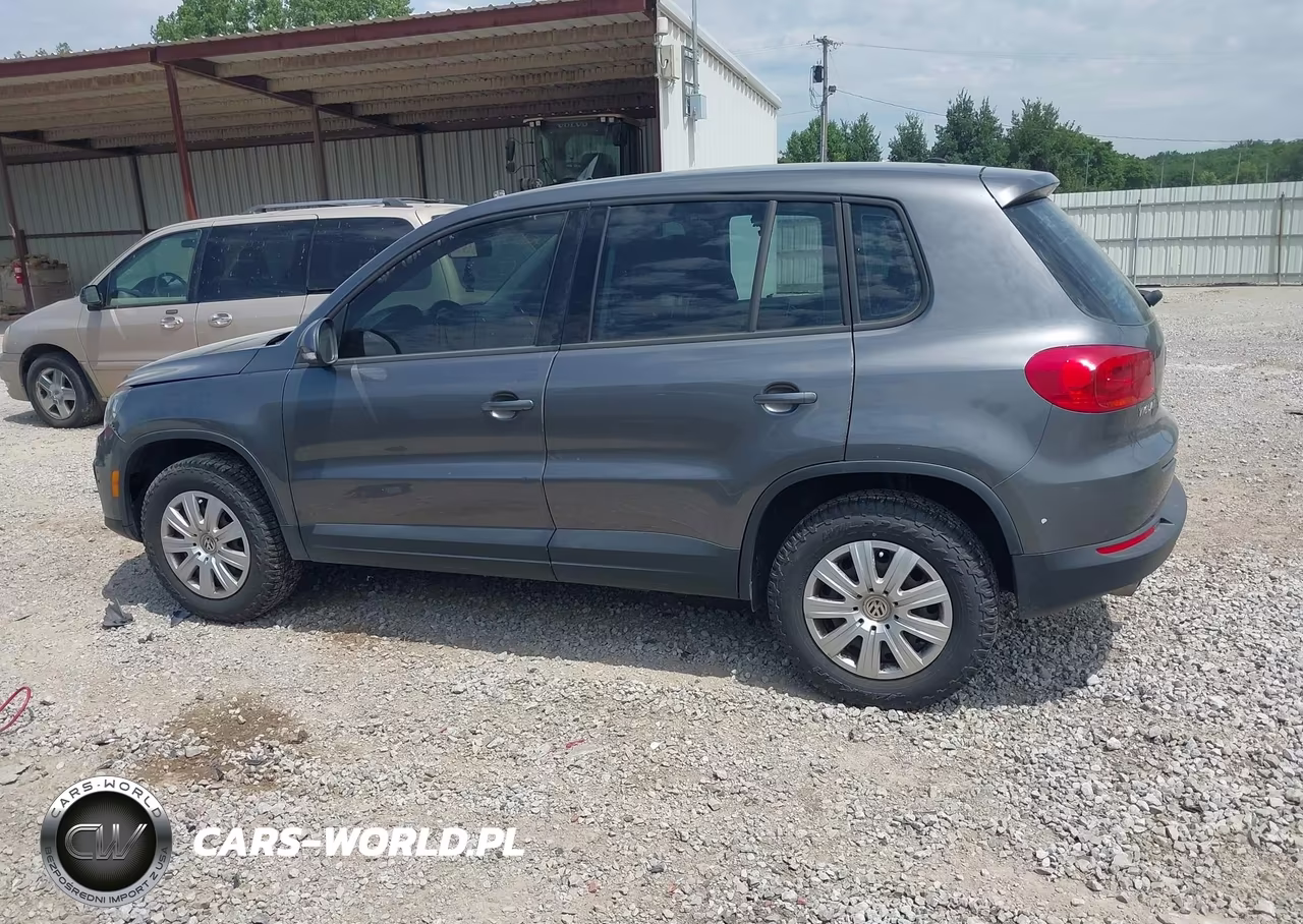 2014 Volkswagen Tiguan S VIN:WVGCV3AX4EW624105 - 14