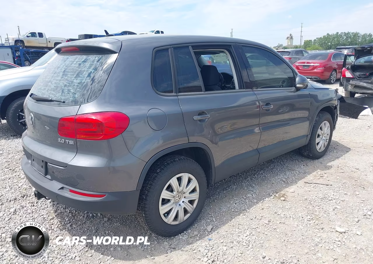 2014 Volkswagen Tiguan S VIN:WVGCV3AX4EW624105 - 4