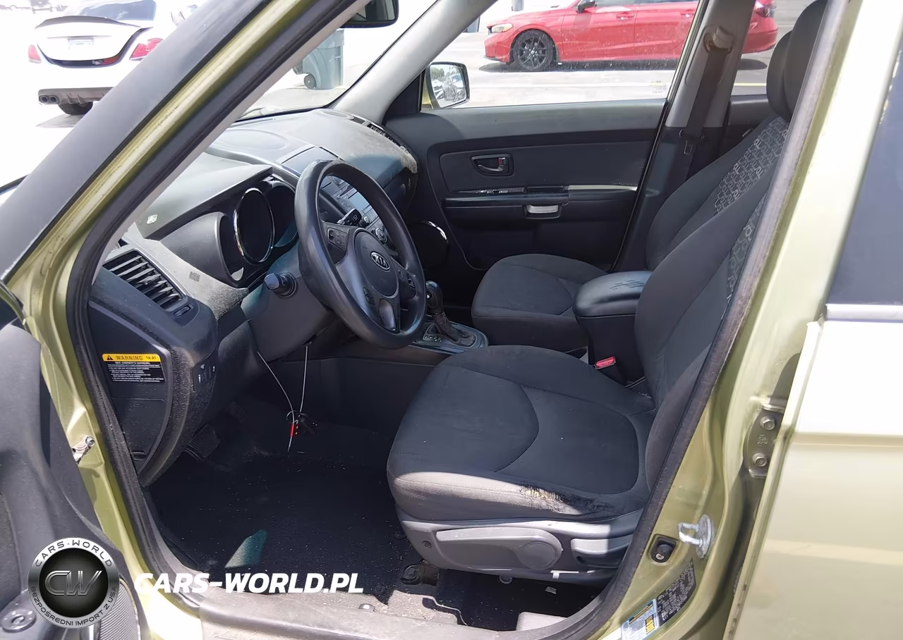 2011 Kia Soul + VIN:KNDJT2A25B7275896 - 5