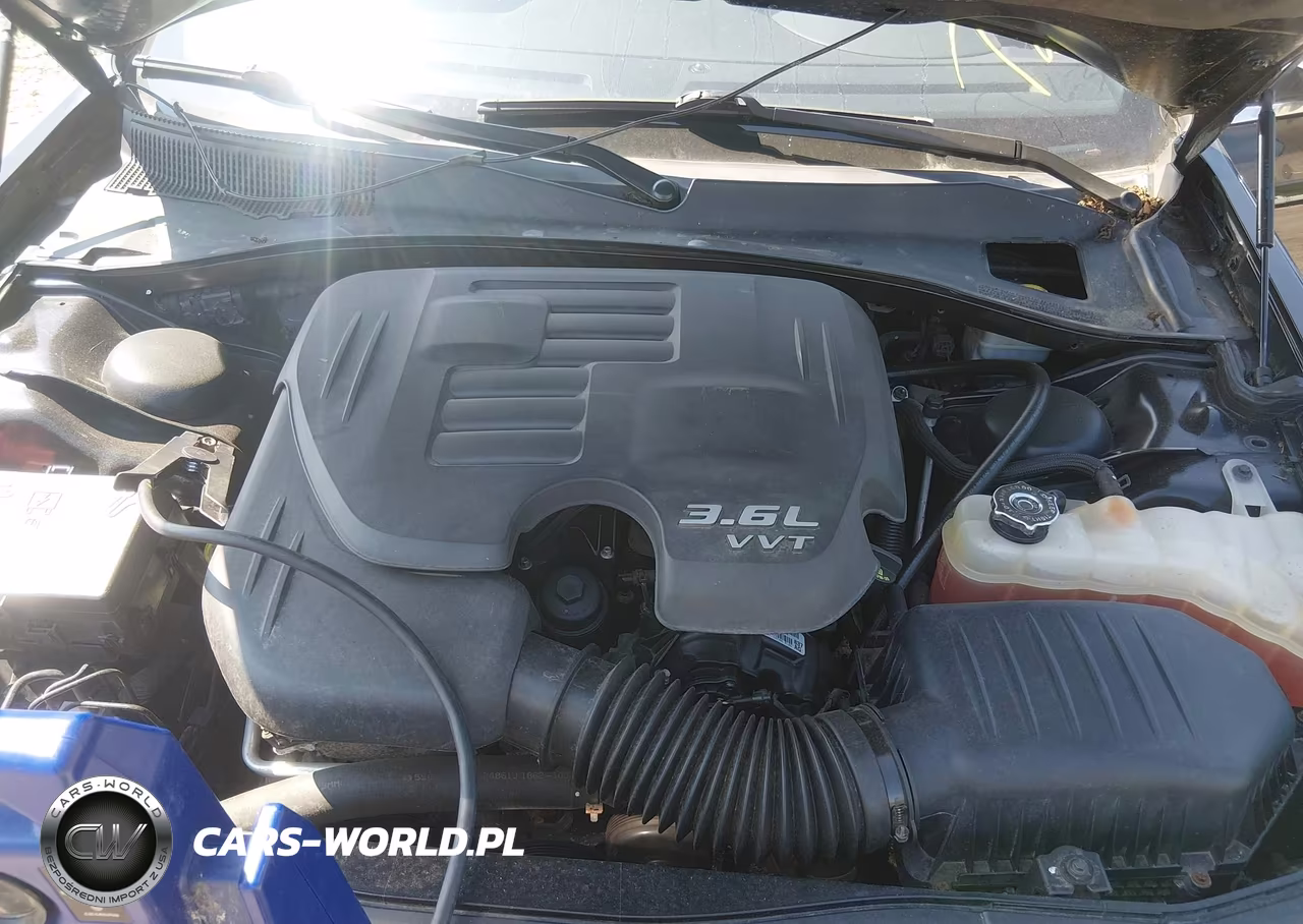 2013 Chrysler 300C VIN:2C3CCAEG1DH504109 - 10
