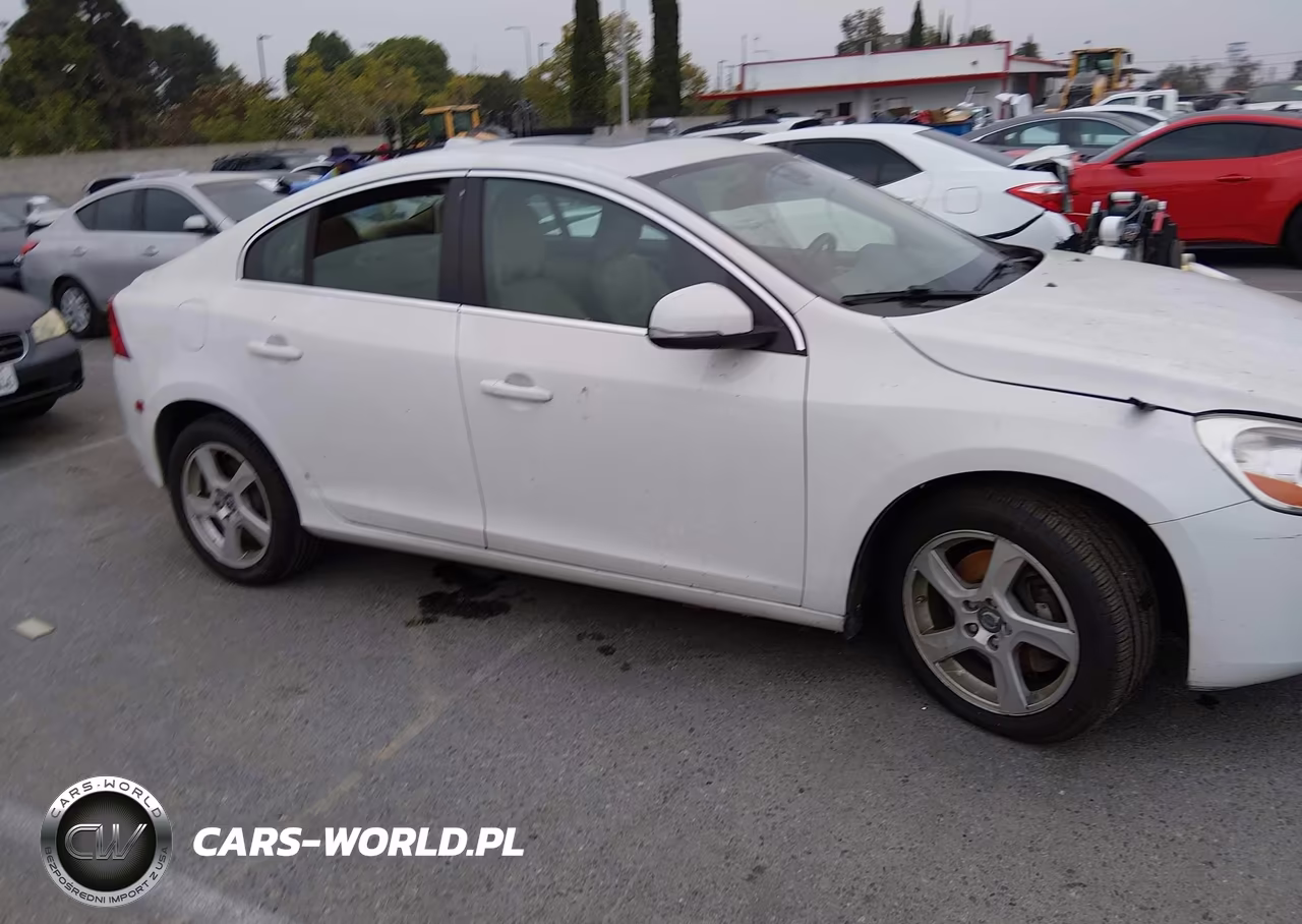 2013 Volvo S60 T5 VIN:YV1612FS3D2221740 - 13
