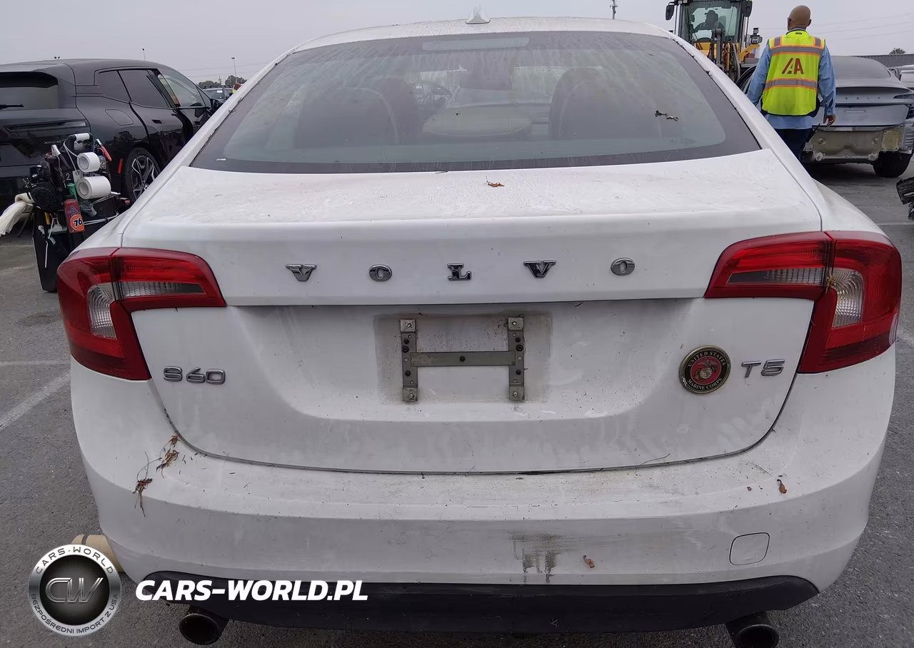 2013 Volvo S60 T5 VIN:YV1612FS3D2221740 - 16