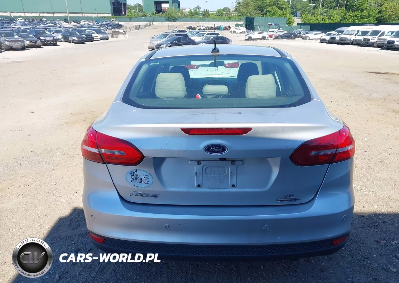 2016 Ford Focus Se VIN:1FADP3F21GL332289 - 16