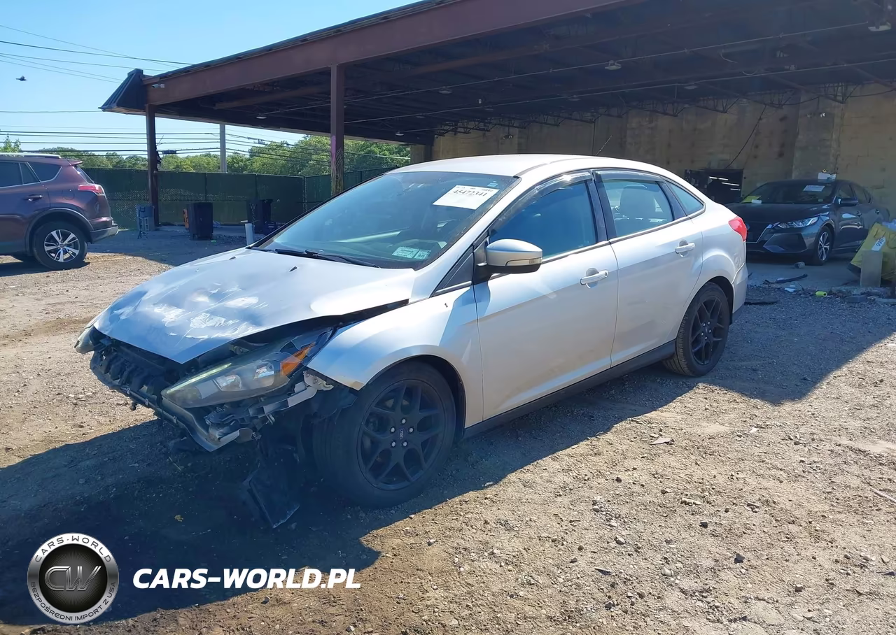 2016 Ford Focus Se VIN:1FADP3F21GL332289 - 2
