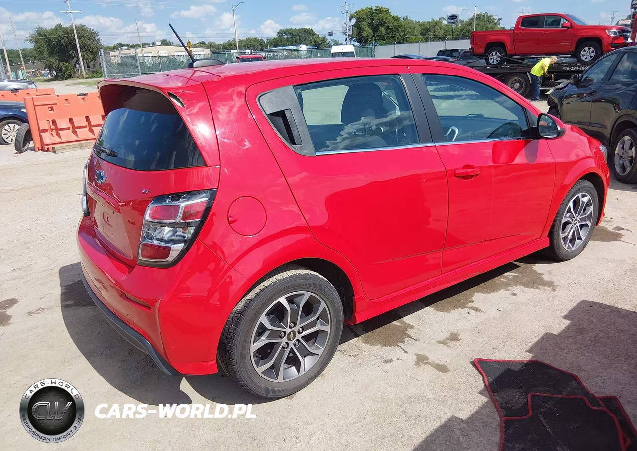 2017 Chevrolet Sonic Lt Auto VIN:1G1JD6SH8H4168805 - 4