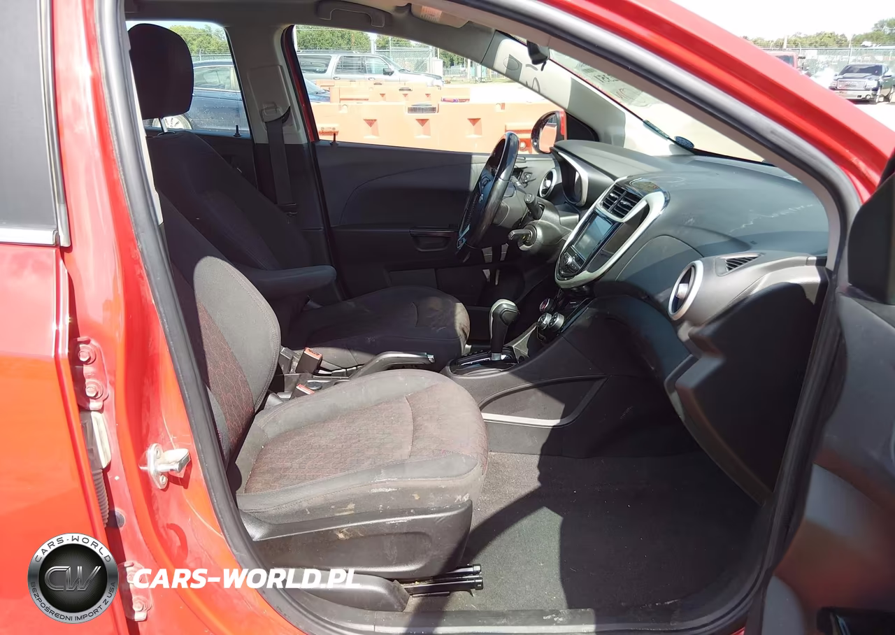 2017 Chevrolet Sonic Lt Auto VIN:1G1JD6SH8H4168805 - 5