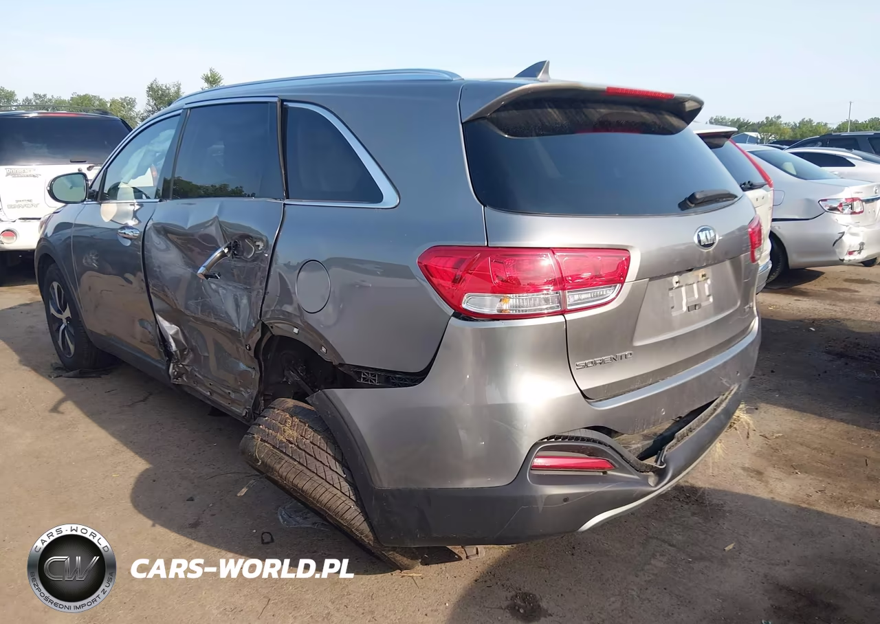 2016 Kia Sorento 3.3L Ex VIN:5XYPH4A58GG183113 - 3