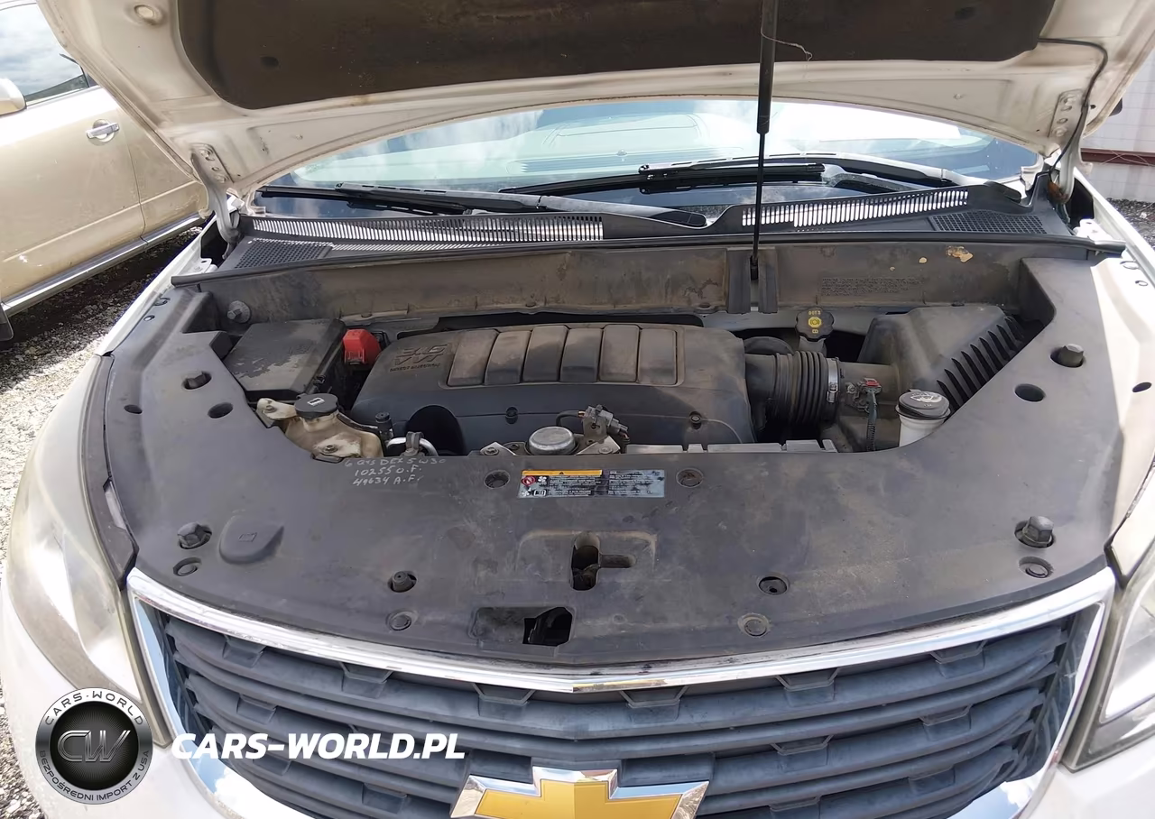 2013 Chevrolet Traverse Ls VIN:1GNKVFED6DJ257177 - 10
