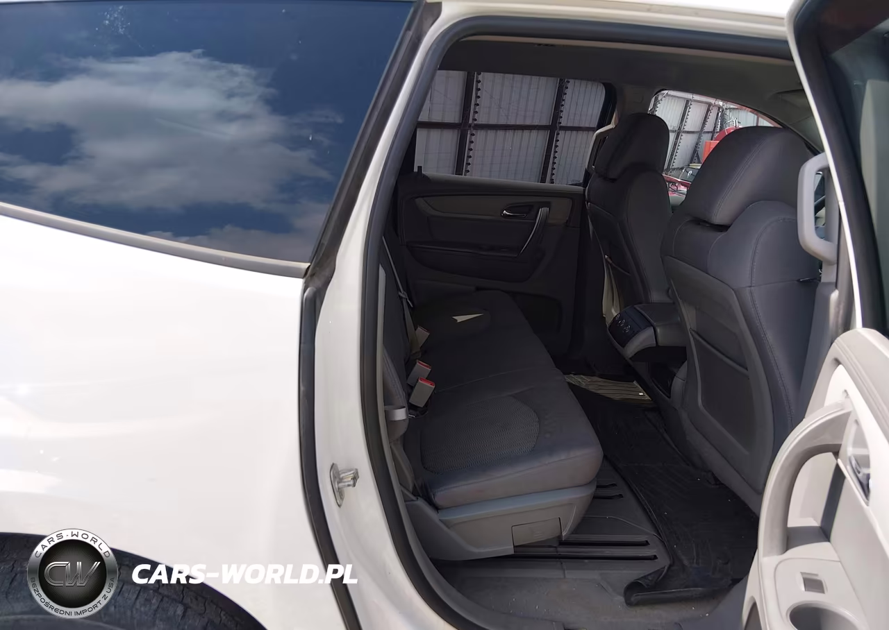 2013 Chevrolet Traverse Ls VIN:1GNKVFED6DJ257177 - 8