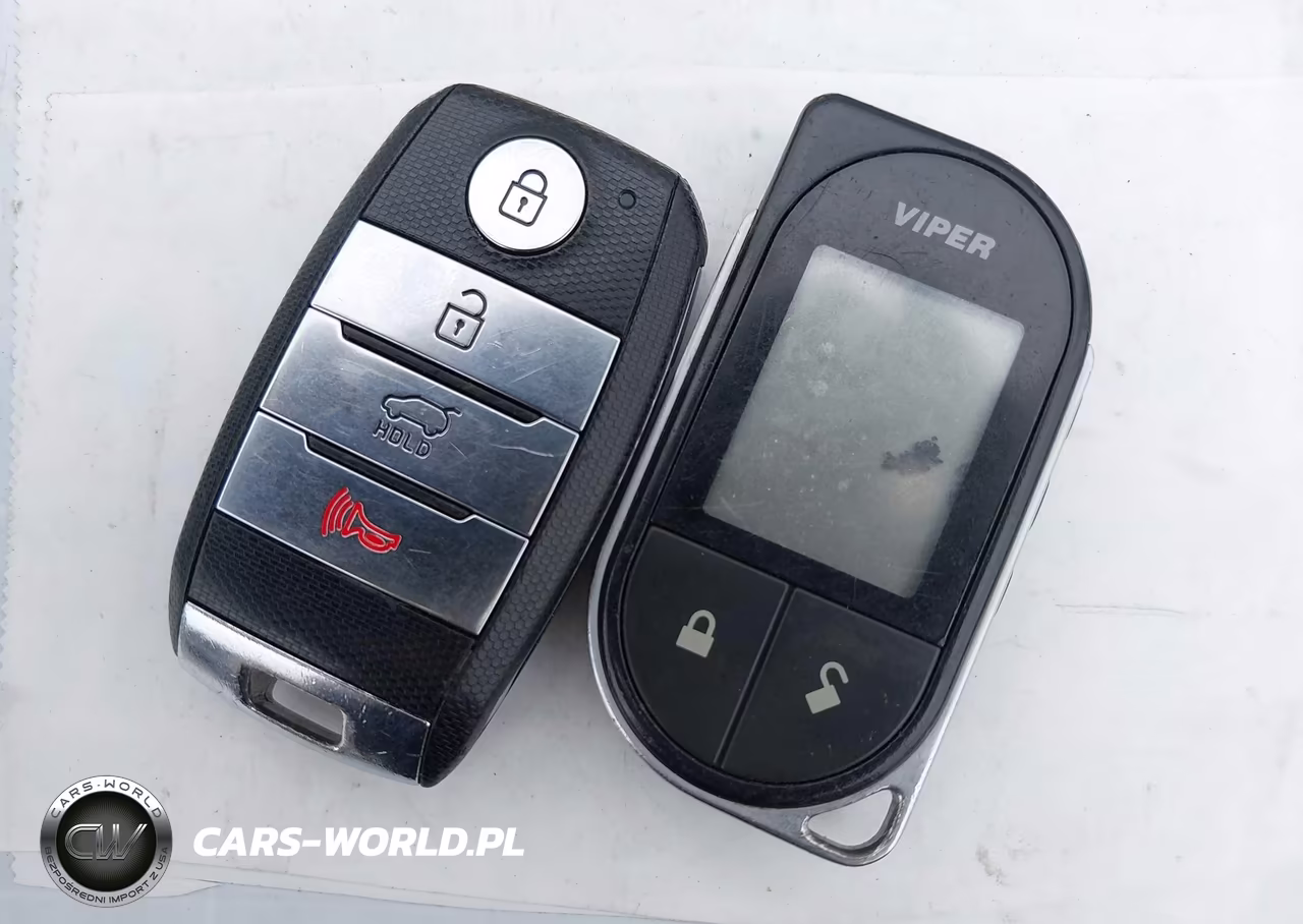 2019 Kia Sorento 3.3L Sx VIN:5XYPKDA57KG458089 - 11