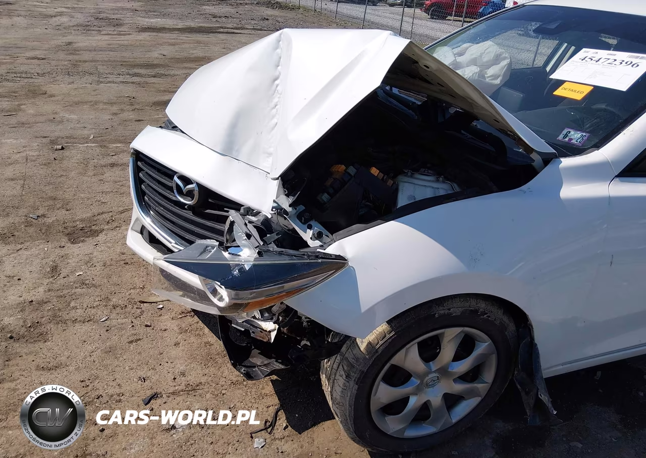 2018 Mazda Mazda3 Sport VIN:3MZBN1U70JM214716 - 6