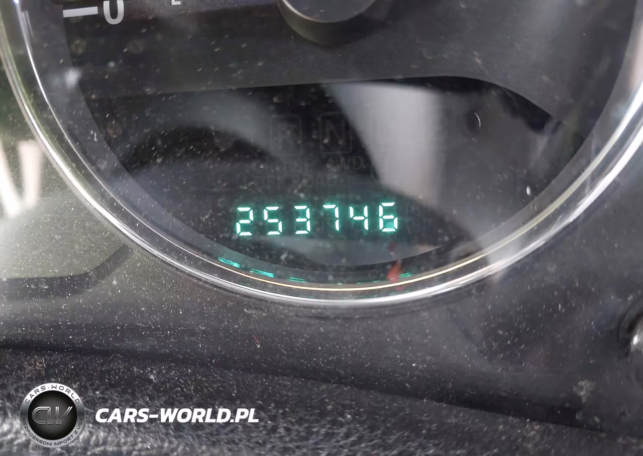 2013 Jeep Wrangler Unlimited Sahara VIN:1C4HJWEG5DL629184 - 16