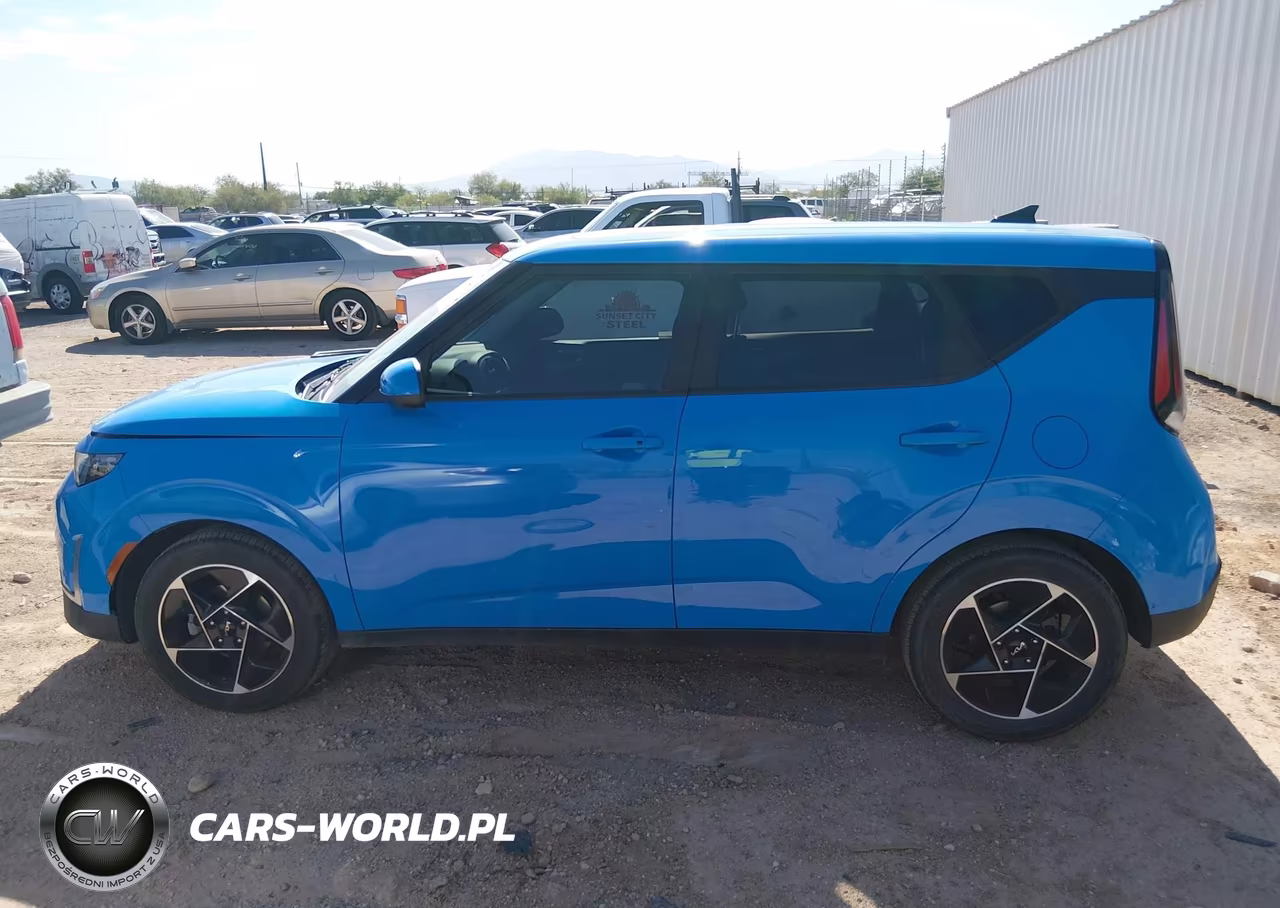 2024 Kia Soul Ex VIN:KNDJ33AU8R7225141 - 13